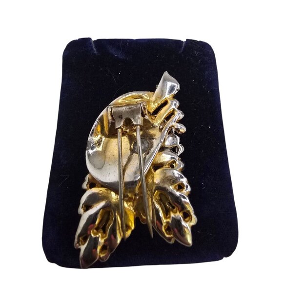 Antique Verified Coro Fur Clip Brooch (A8901) - Picture 5 of 7